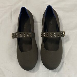 Rothy's Olive Mary Jane Flats with gold details size 12